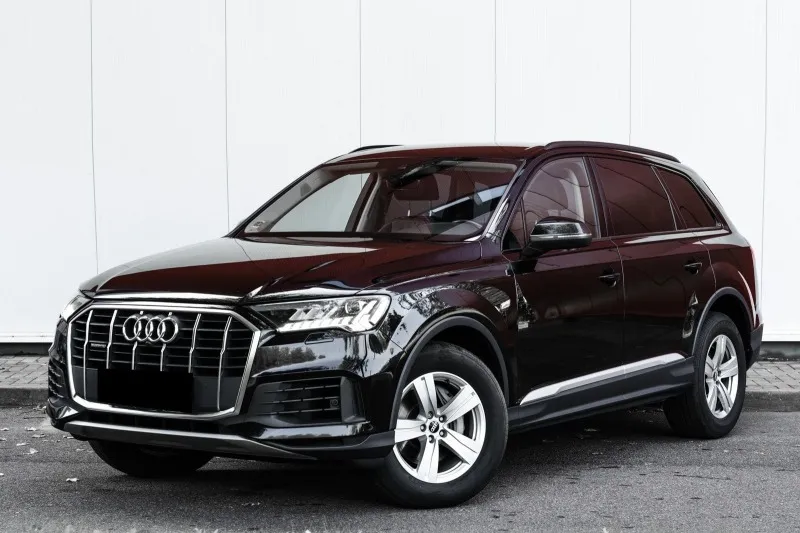 Audi Q7 50TDI Quattro Image 1