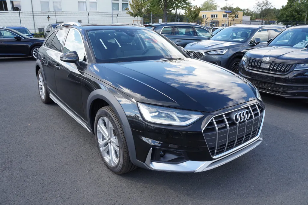 Audi A4 ALLROAD 40 TDI QUATTRO*NAVI*LEDER*ACC*DAB+* Image 3