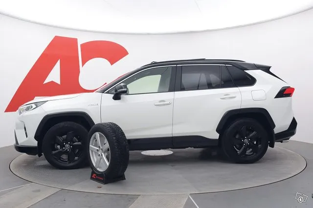 Toyota RAV4 2,5 Hybrid AWD-i Style Business - / Vetokoukku / Image 2